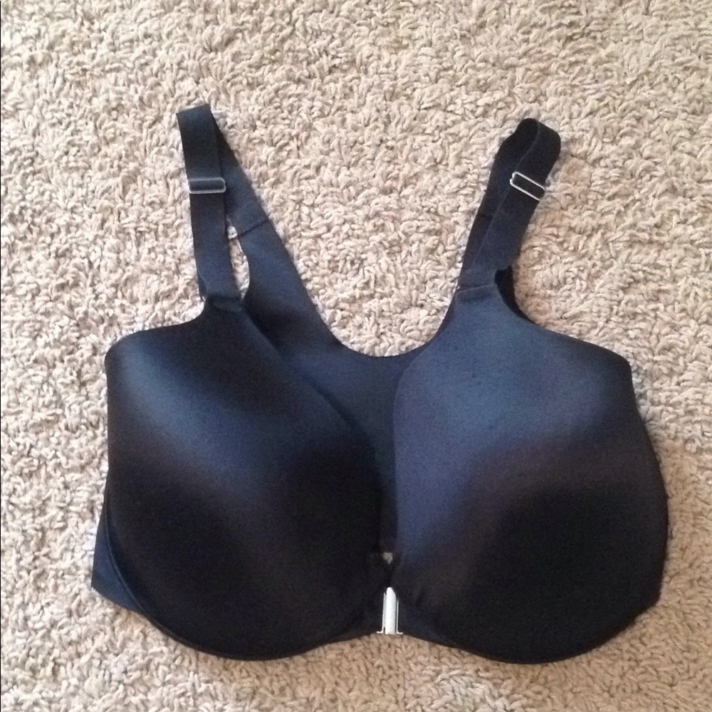 Soma vanishing back 34dd